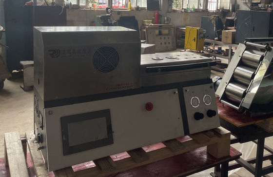 PVC PE Çift Vidalı Laboratuvar Karıştırma Ekstruder 190mm 250m Vida Diş Uzunluğu