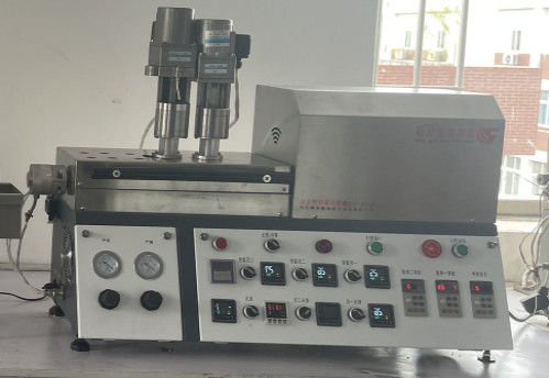 satın al 800X350X580mm Paralel Çift Vidalı Ekstruder Plastik Polimer Bileşik Ekstruder online manufacture